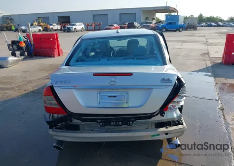 2007 Mercedes-Benz E 550 z USA, uszkodzony, nr VIN WDBUF72X17B078089